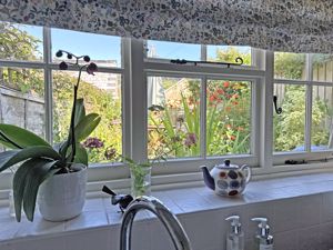 Photo 17- click for photo gallery